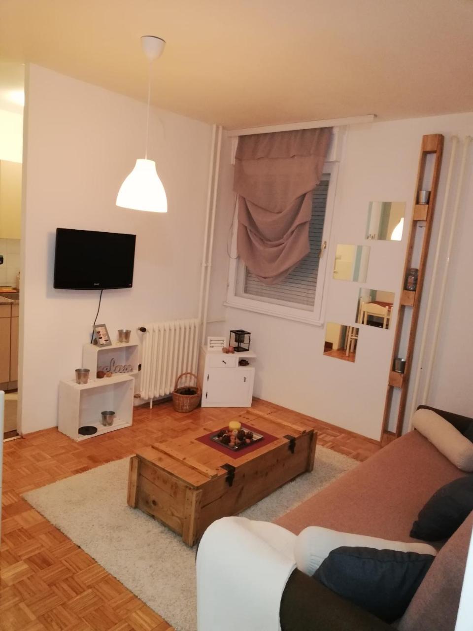 Ada Milipe Apartment Belgrade Luaran gambar